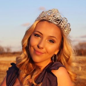 Meet your Posher, Raelyn